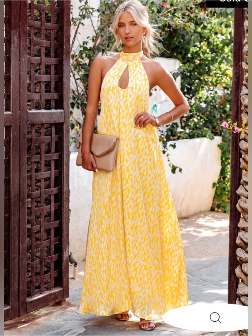 Vici Yellow Printed Keyhole Halter Maxi Dress Size L